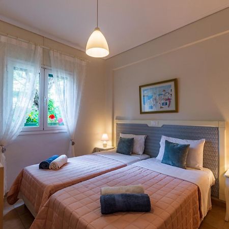 Barbati Seafront Luxury Suites المظهر الخارجي الصورة